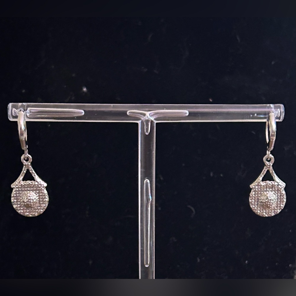 ❤️⭐ Cute Earrings - Picture 3 of 4